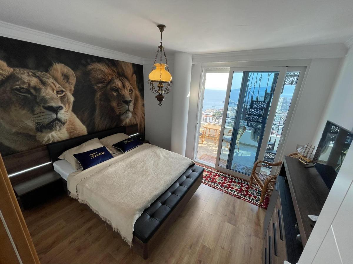 Teuta- Luxury Penthouse 200M2 Sarandë Exterior foto